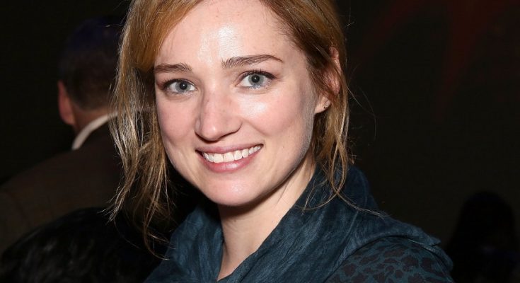 Kristen Connolly Without Cosmetics