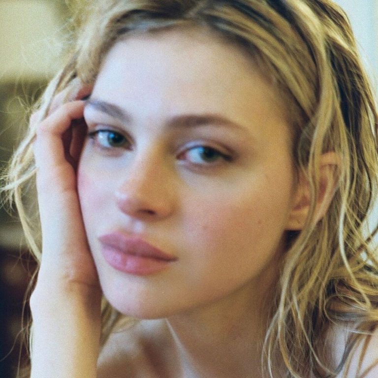 Nicola Peltz Without Makeup Photo