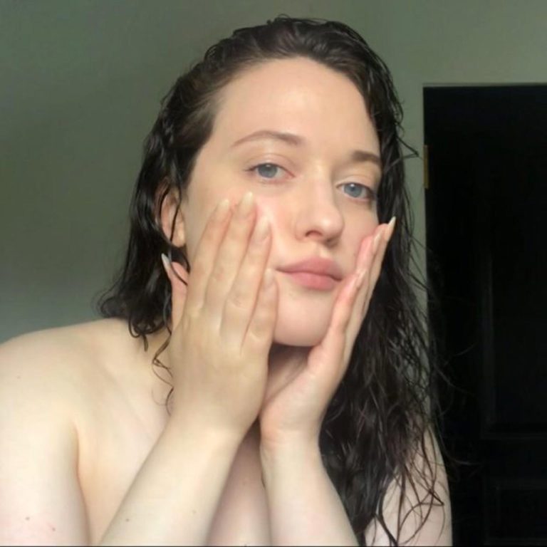 Kat Dennings Makeup-Free